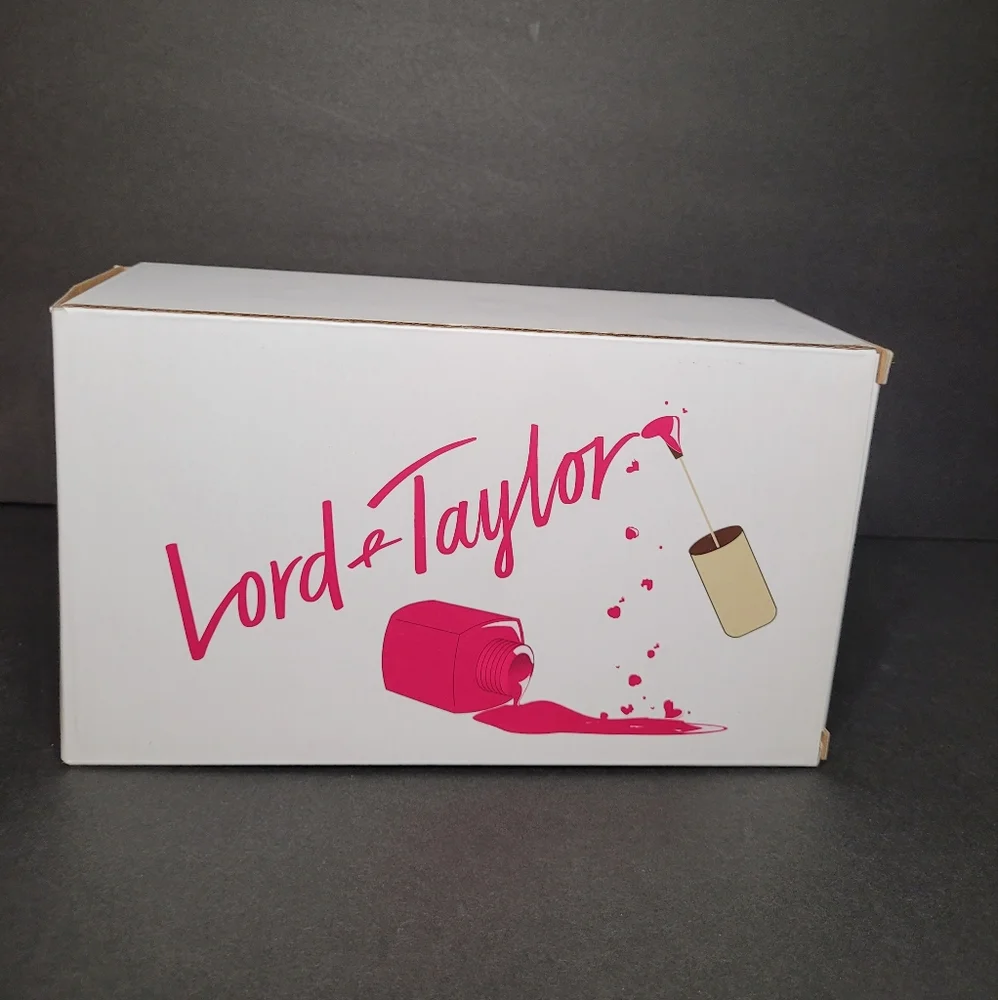 Lord & Taylor Vanity Make Up Caddy NIB Clear & Gold Ltd Editio